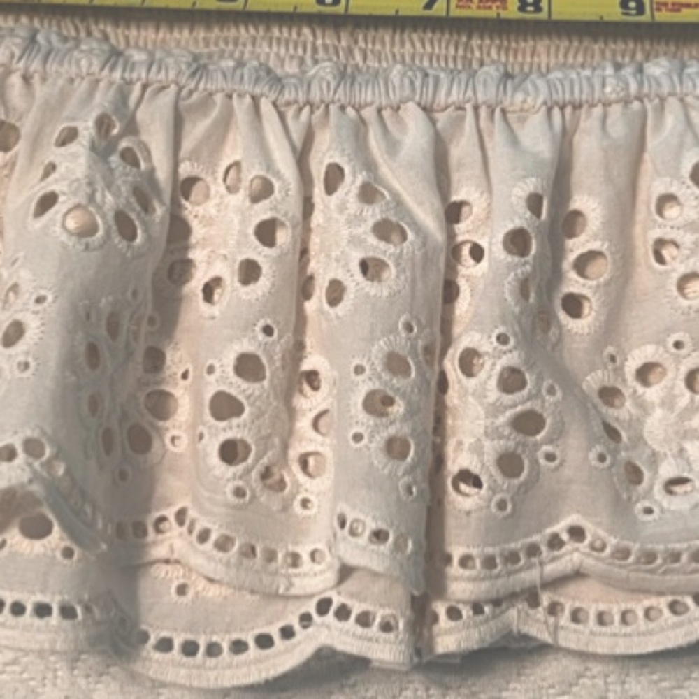 Flying tomato Eyelet Strapless top size M ivory - Picture 8 of 8